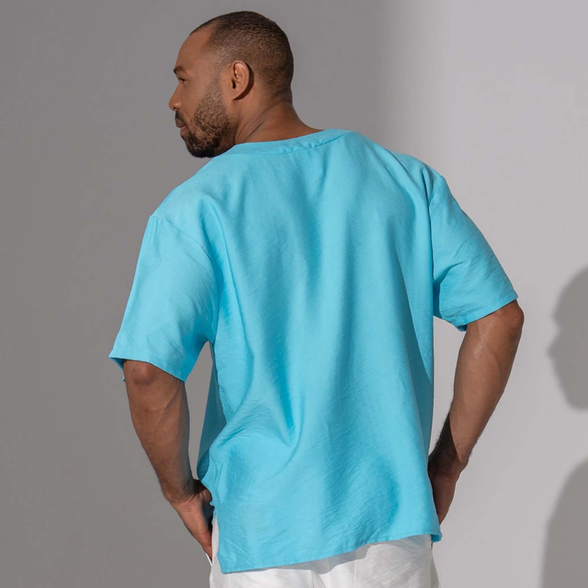 Bluza long line decoltata cu anchior si maneca pana la cot din in bleu
