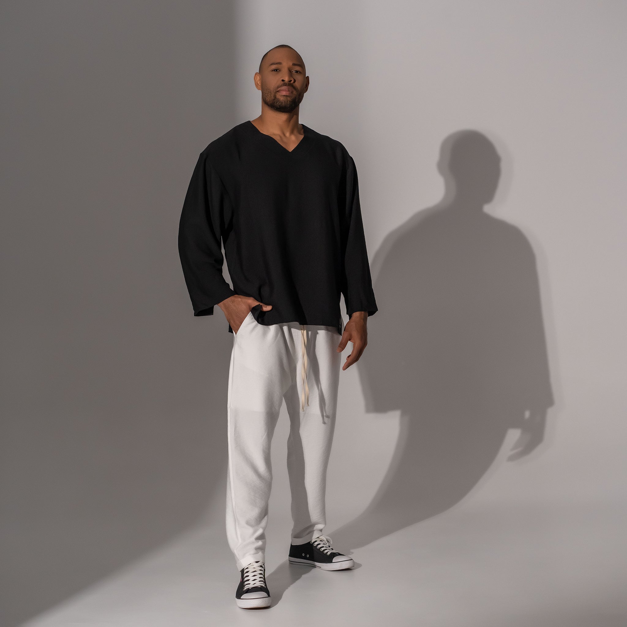 Bluză bărbătească negru din in – Asimetrix