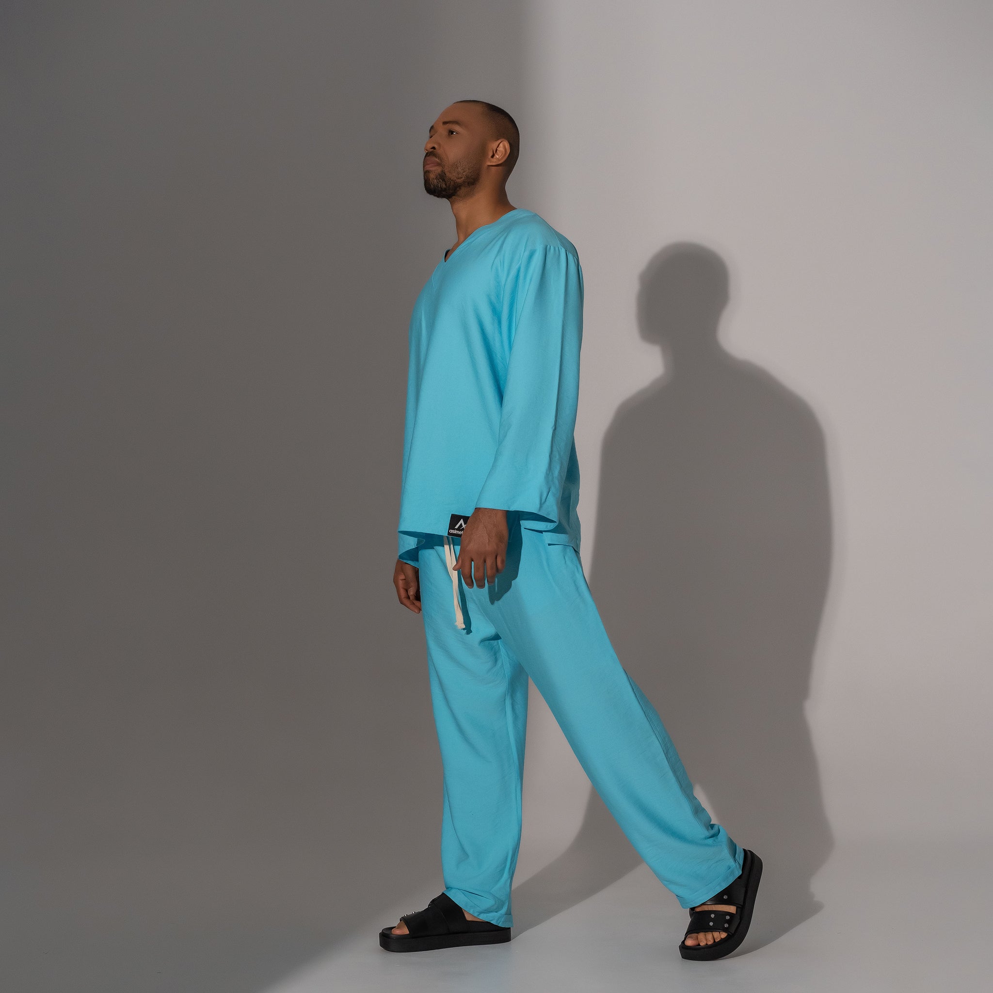 Asimetrix: Pantaloni lungi drepti din in bleu