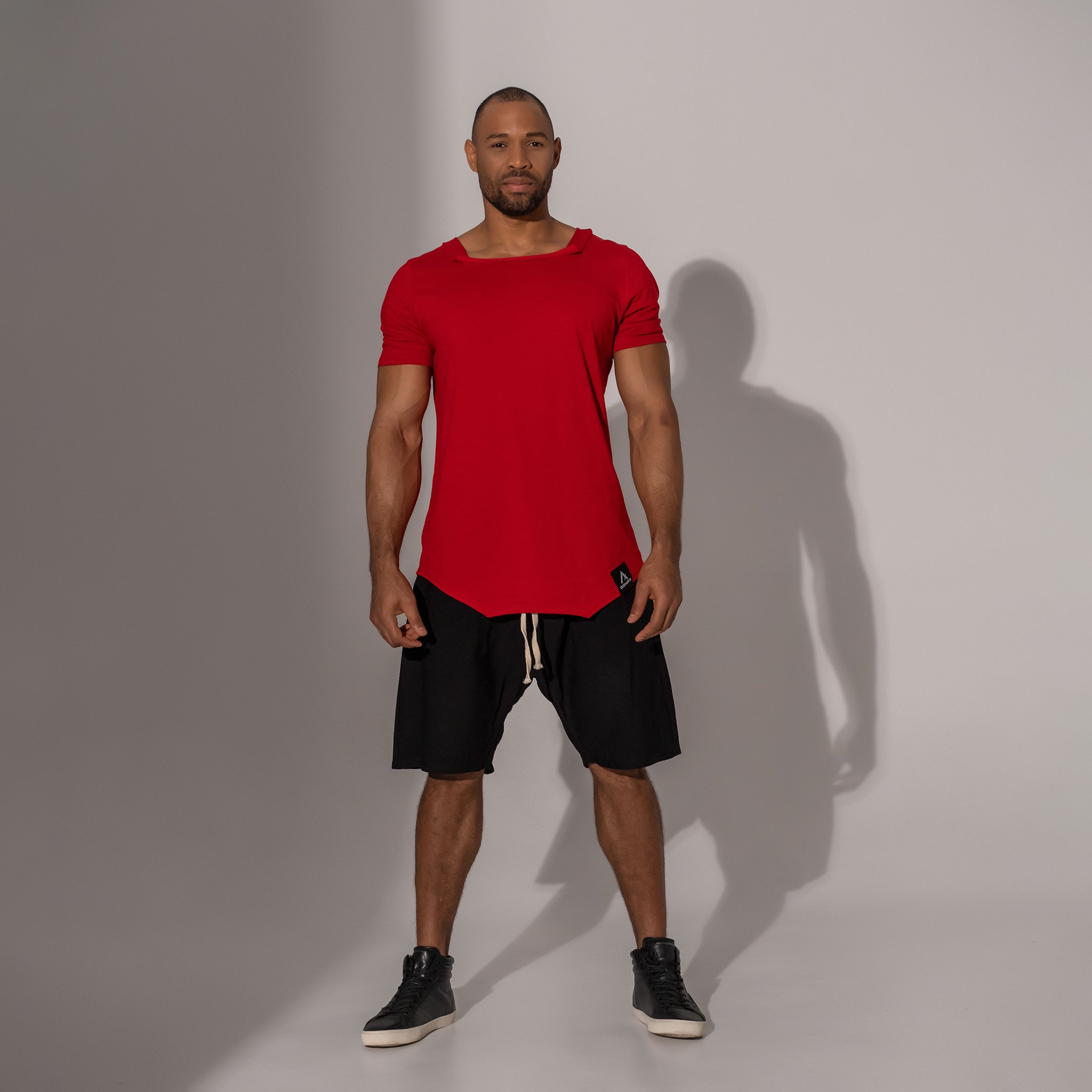 Asimetrix: Pantaloni scurti oversized cu tur lasat din in negru