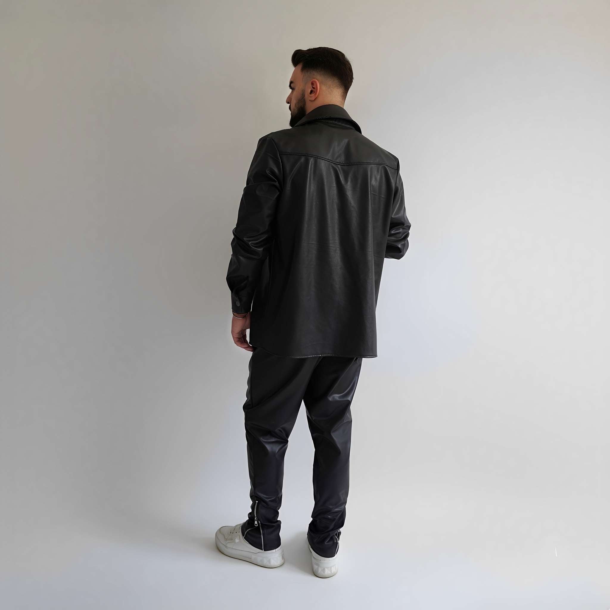 Pantaloni din piele ecologică cu tur lăsat