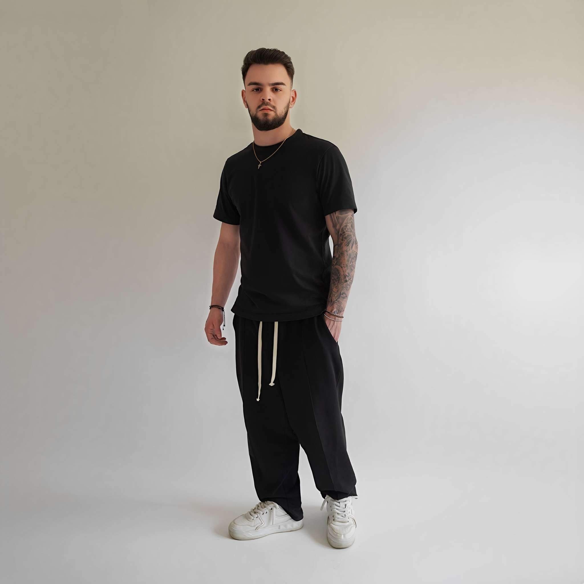 Tricou basic negru din bumbac