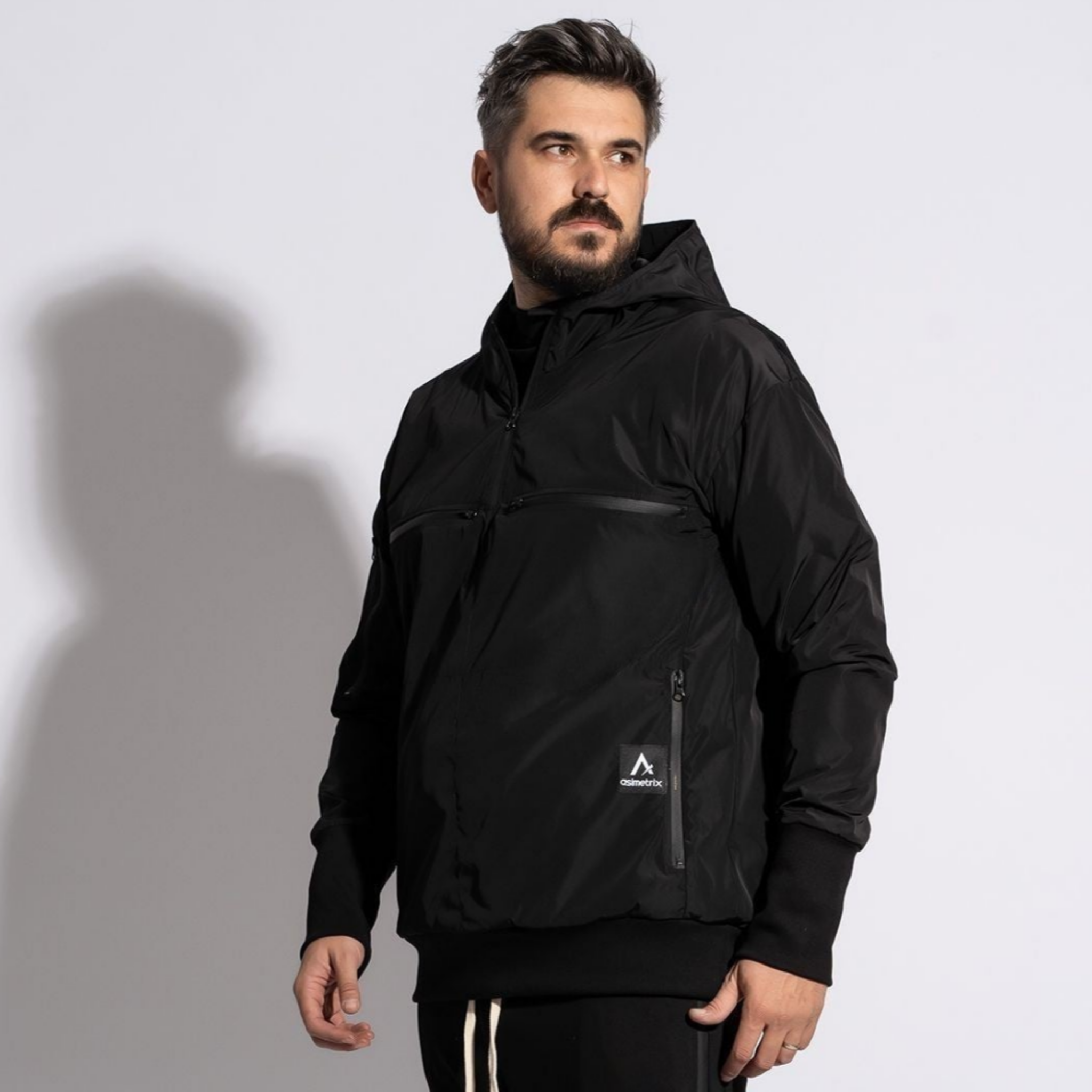 Hanorac bărbătesc negru impermeabil, ideal pentru vreme ploioasă și activități în aer liber
