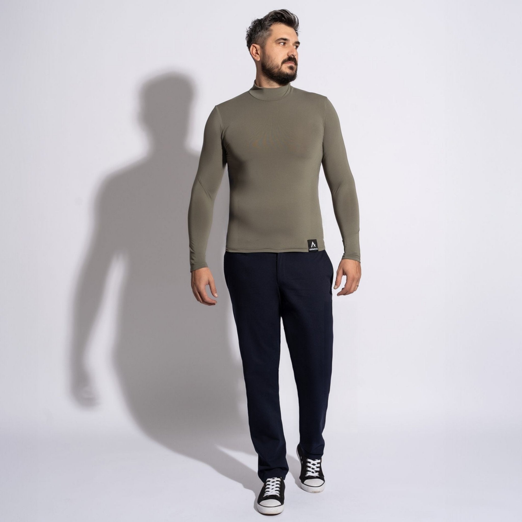 pantaloni barbatesti bleumarin conici