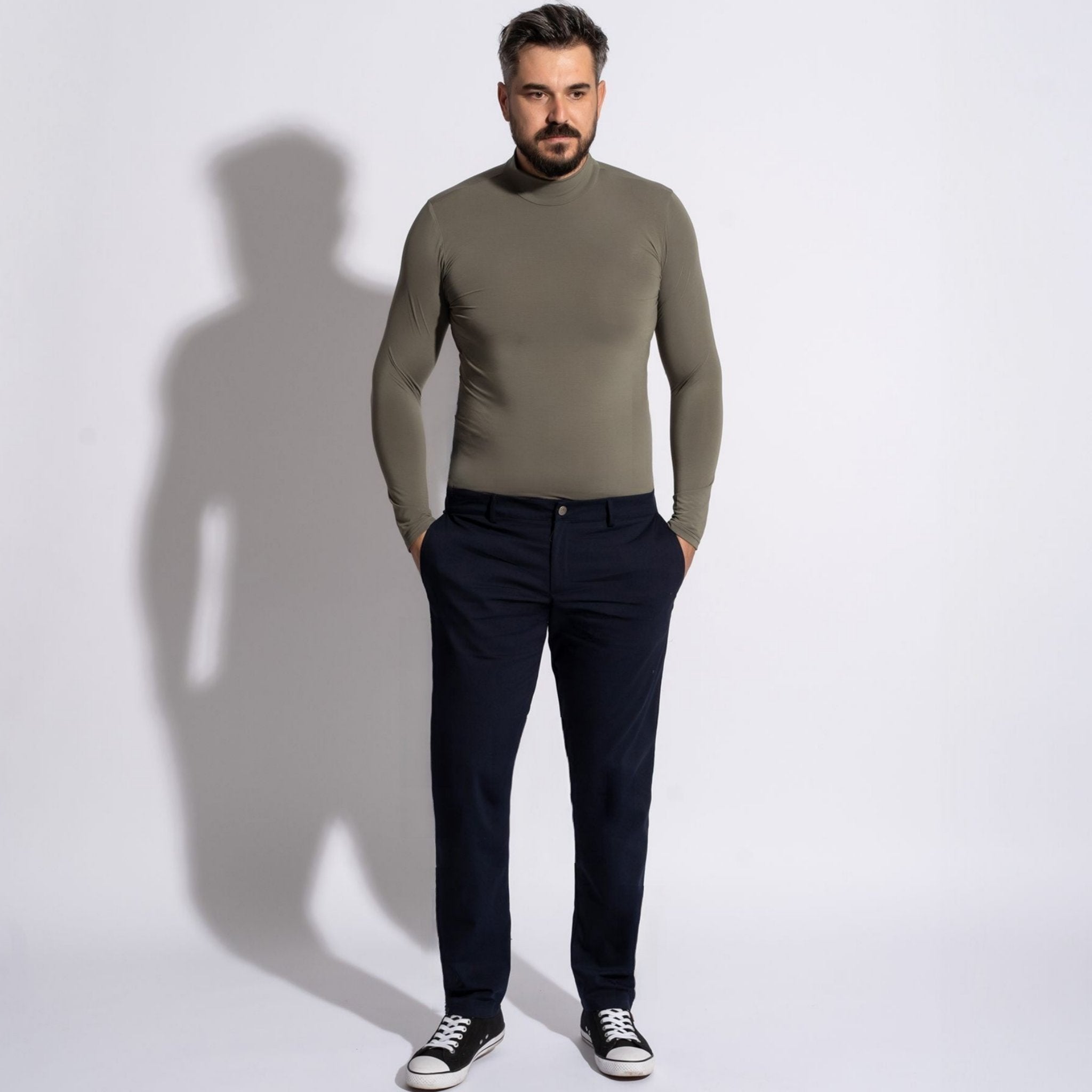 pantaloni barbatesti bleumarin conici