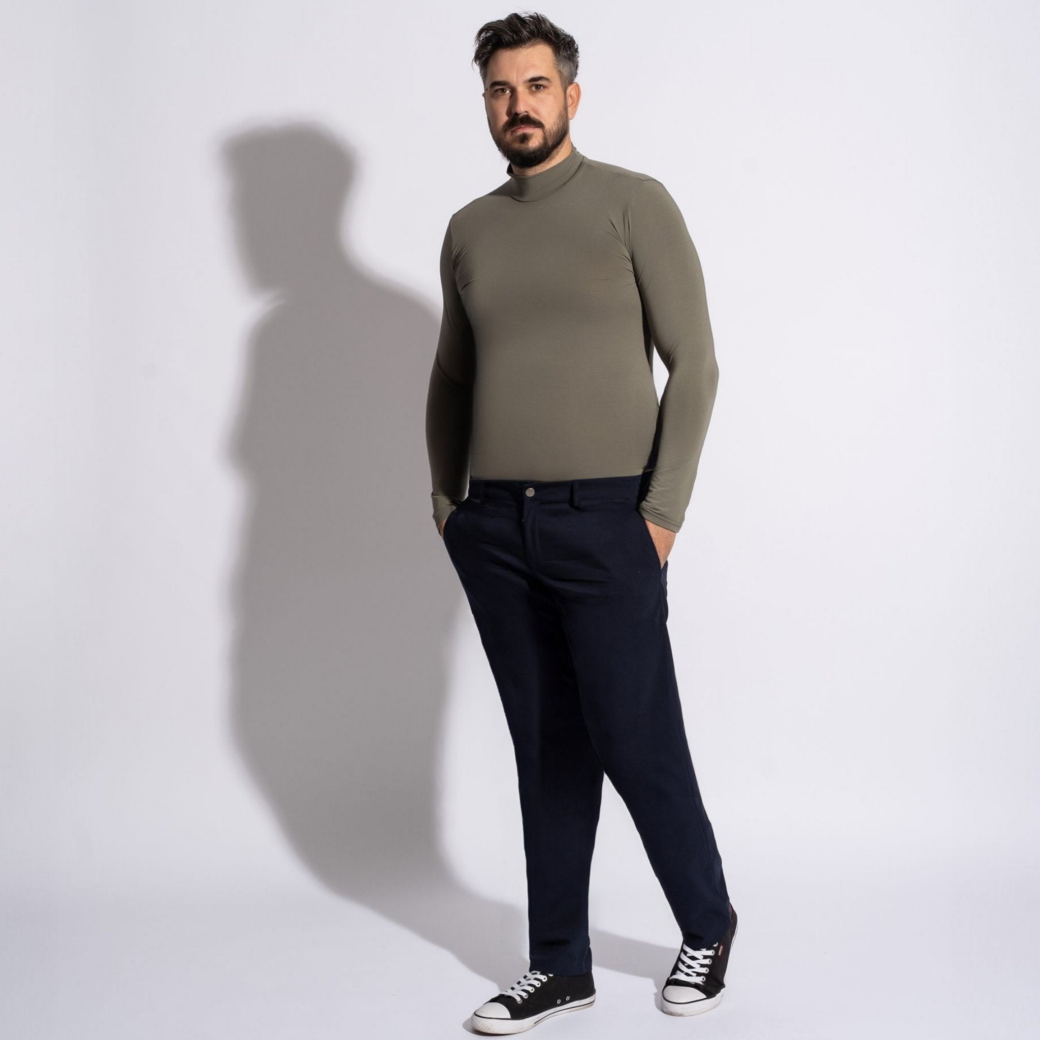 pantaloni barbatesti bleumarin conici