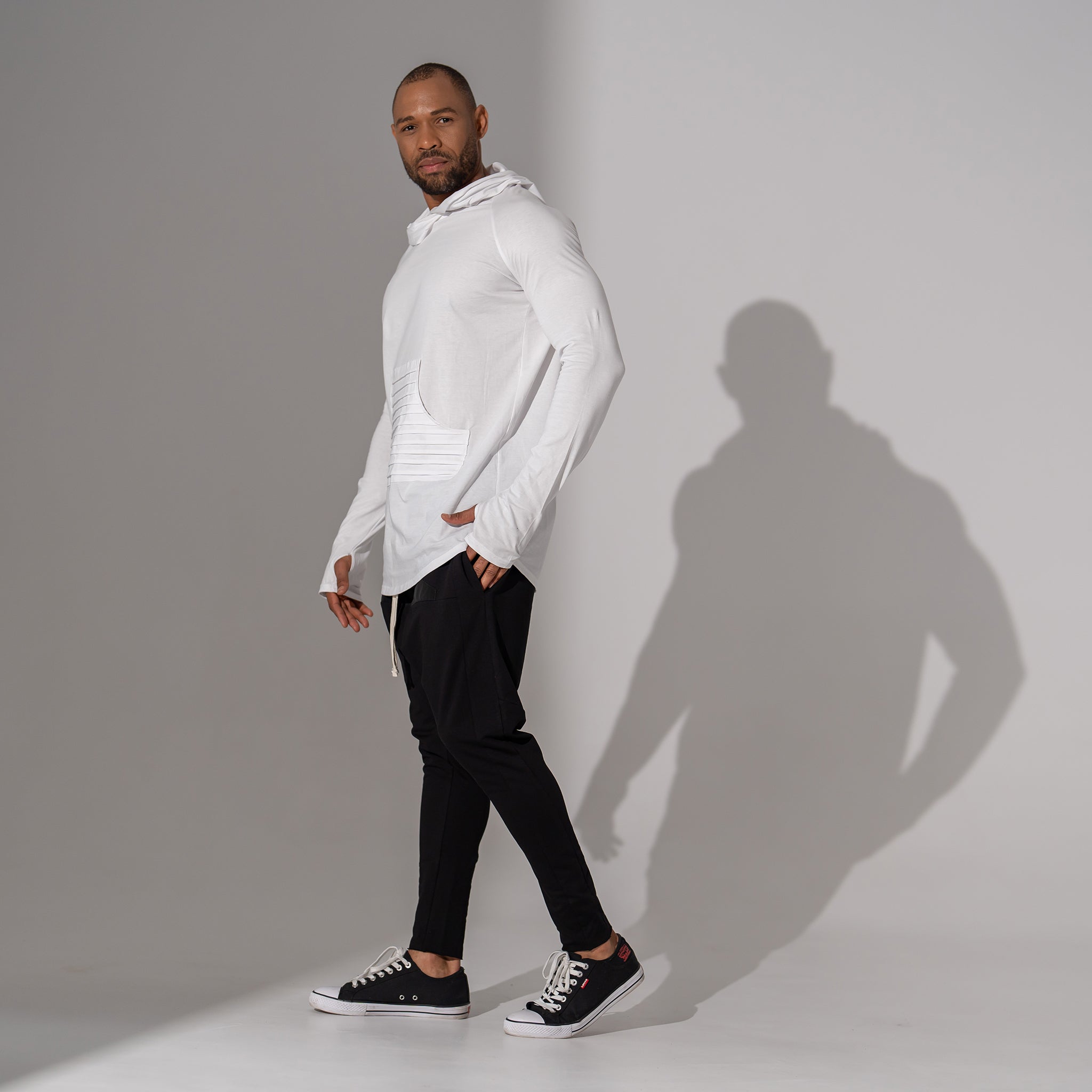 pantaloni barbatesti conici cu tur si buzunar triunghiular din fas