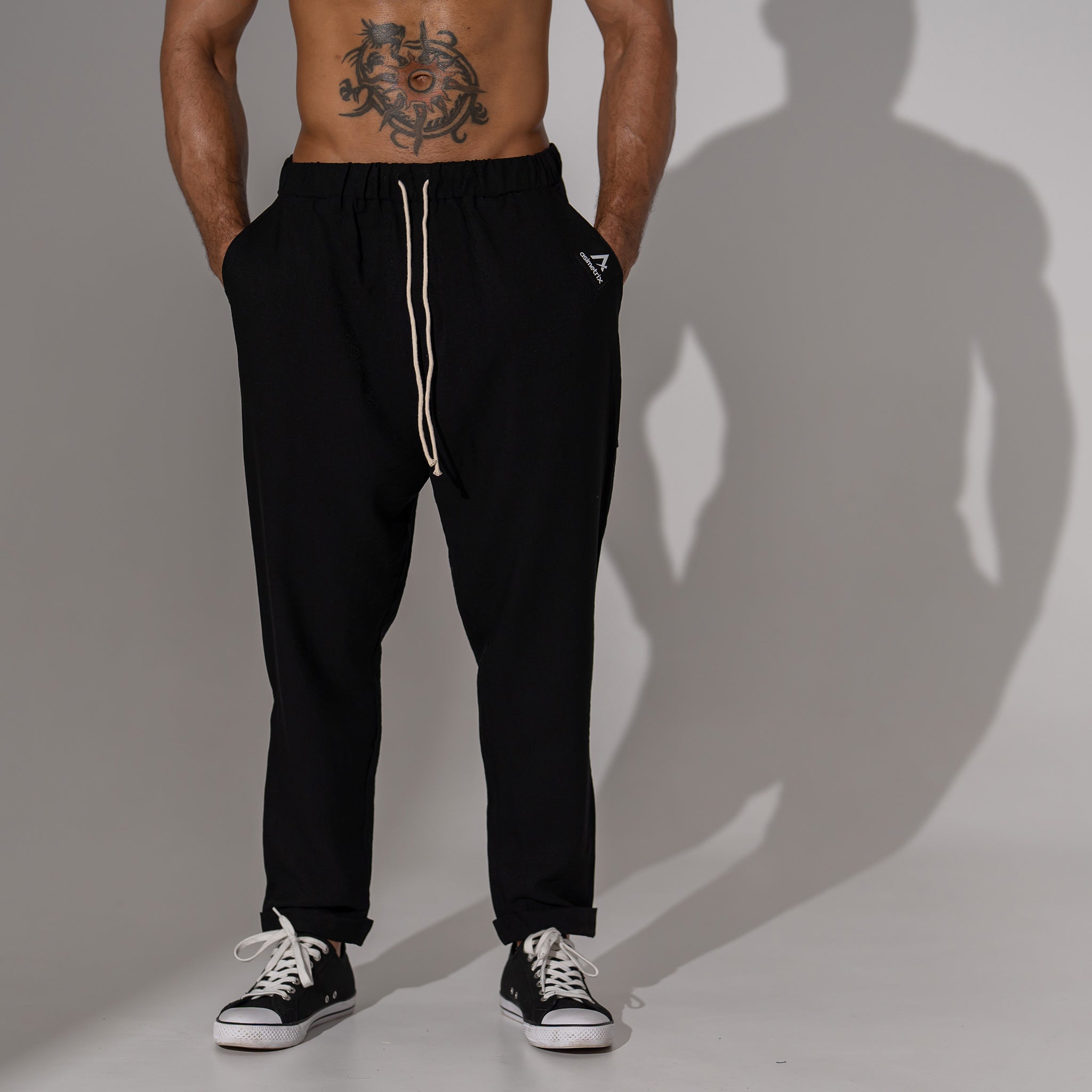 pantaloni barbatesti negri lungi din in cu tur lasat