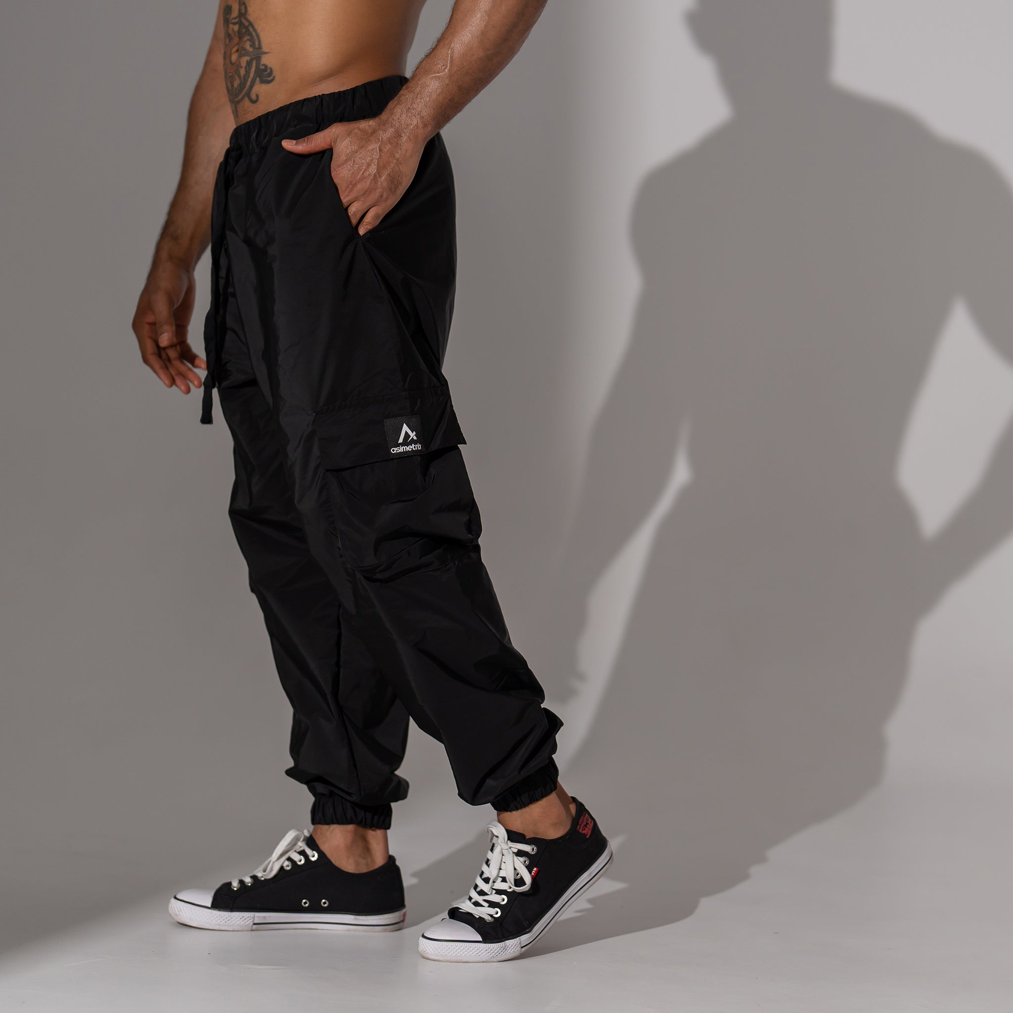 pantaloni cargo barbatesti negri din fas cu buzunare 3d