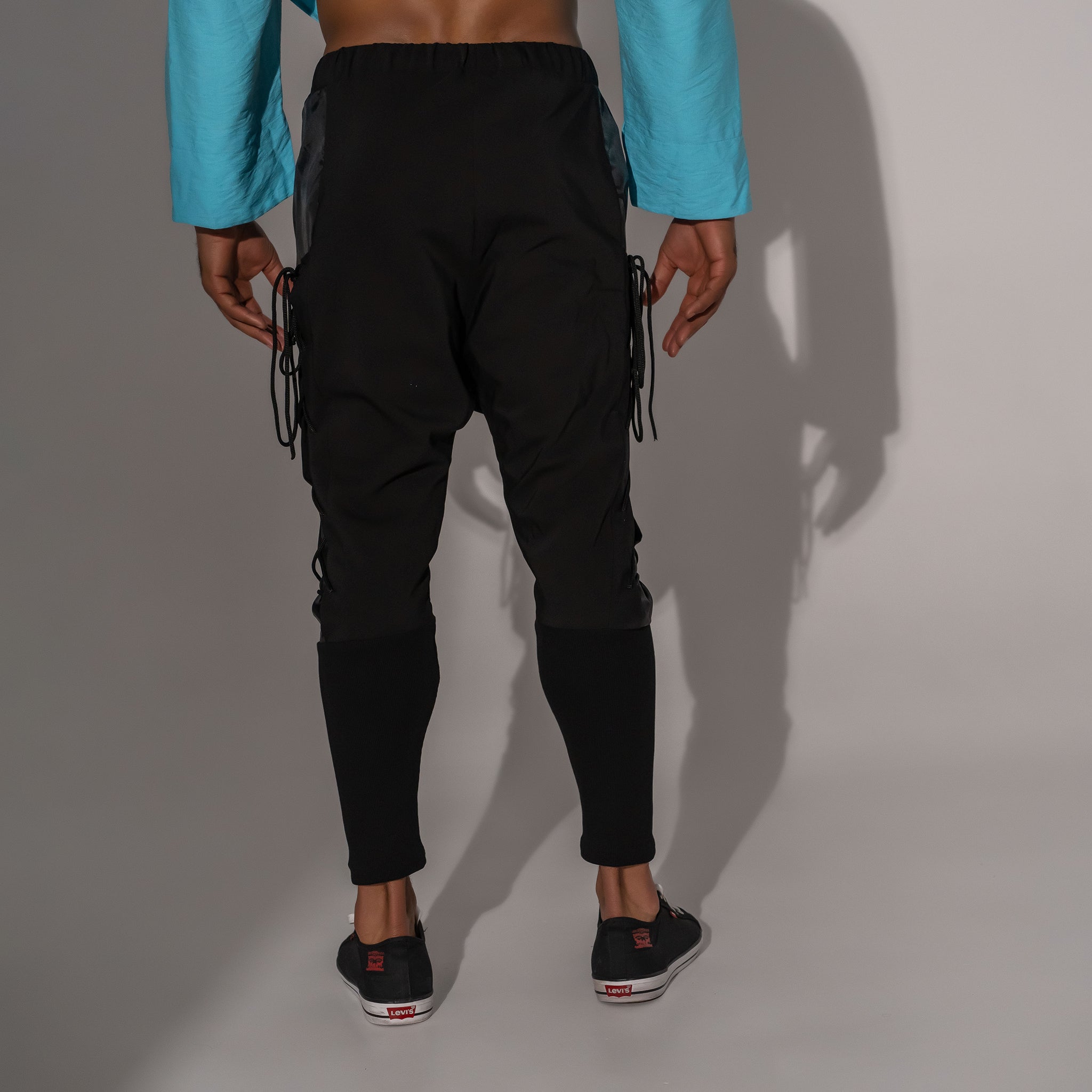 Pantaloni bărbătești negru din fâș – Asimetrix