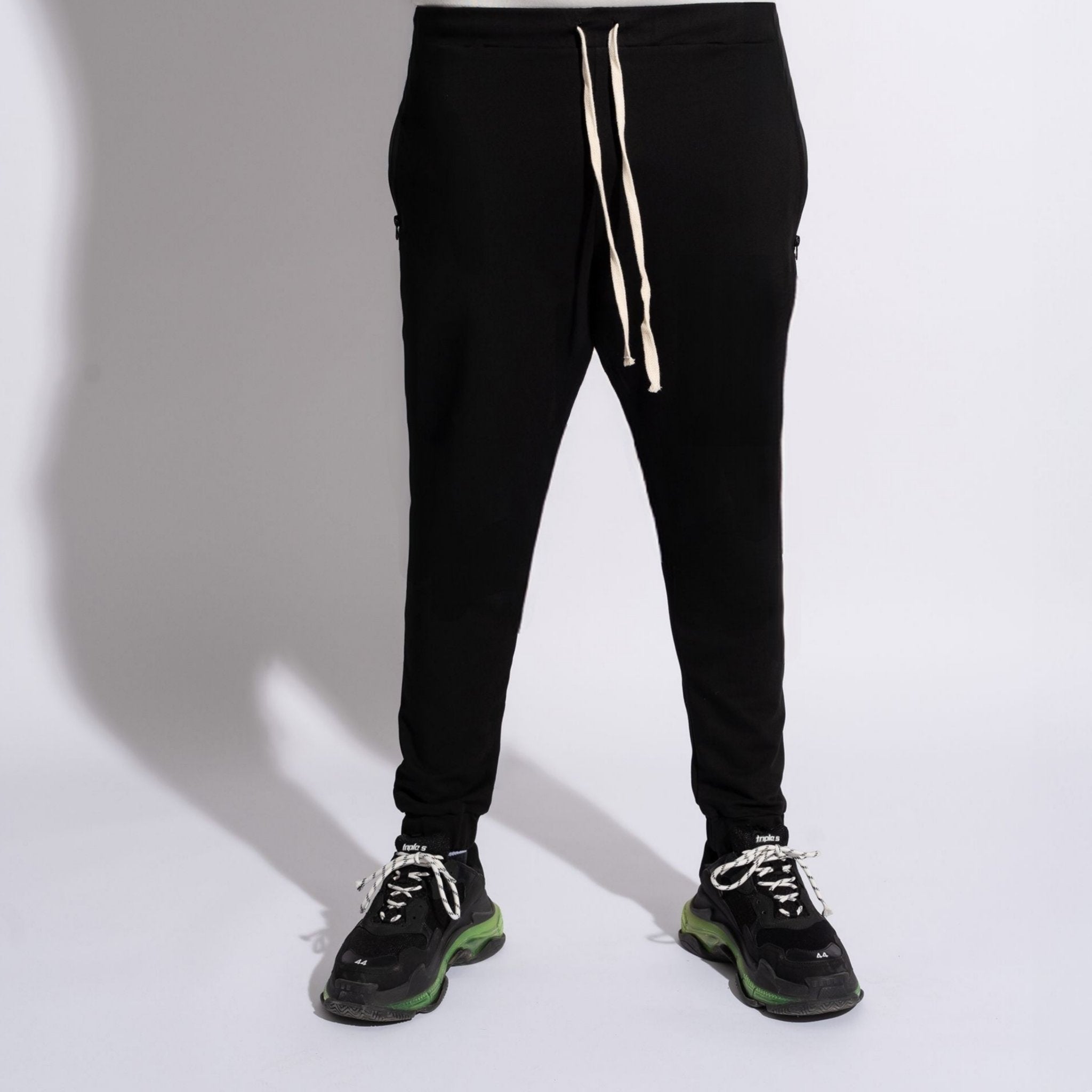 pantaloni trening barbatesti conici cu buzunare cu fermoare impermeabile