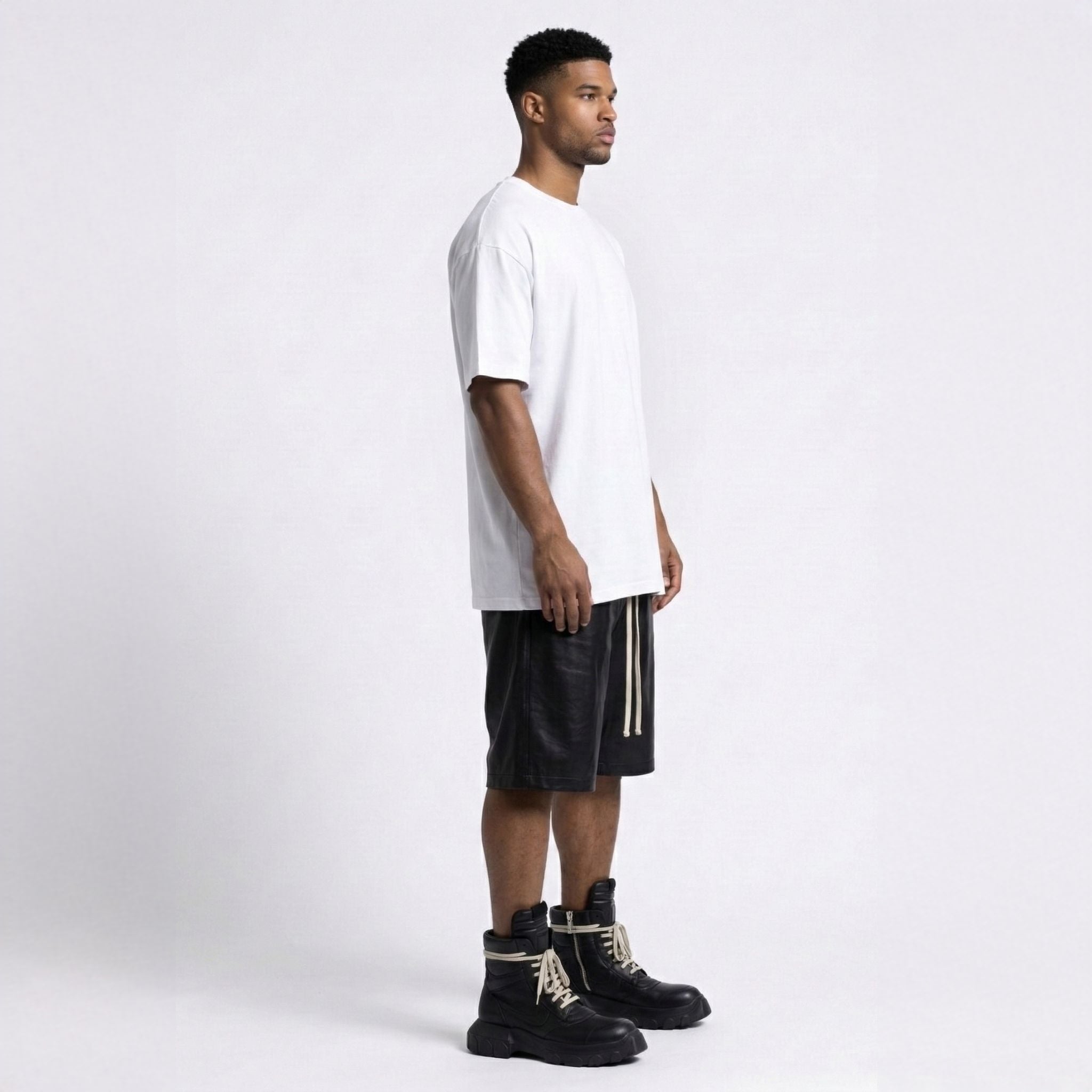 Pantaloni scurți bărbătești negru din piele ecologică – Asimetrix