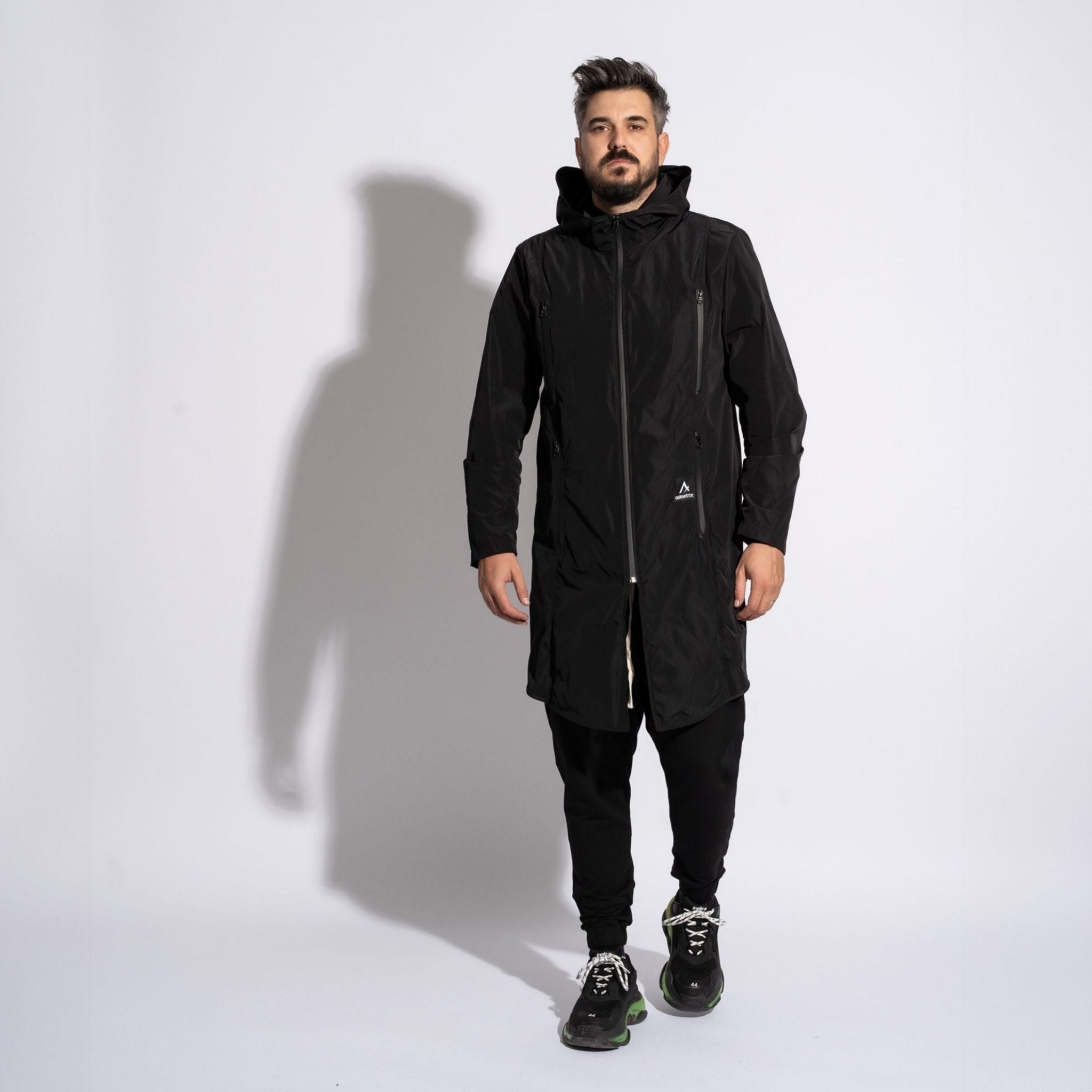 parka barbateasca neagra din fas impermeabil cu fermoare impermeabile