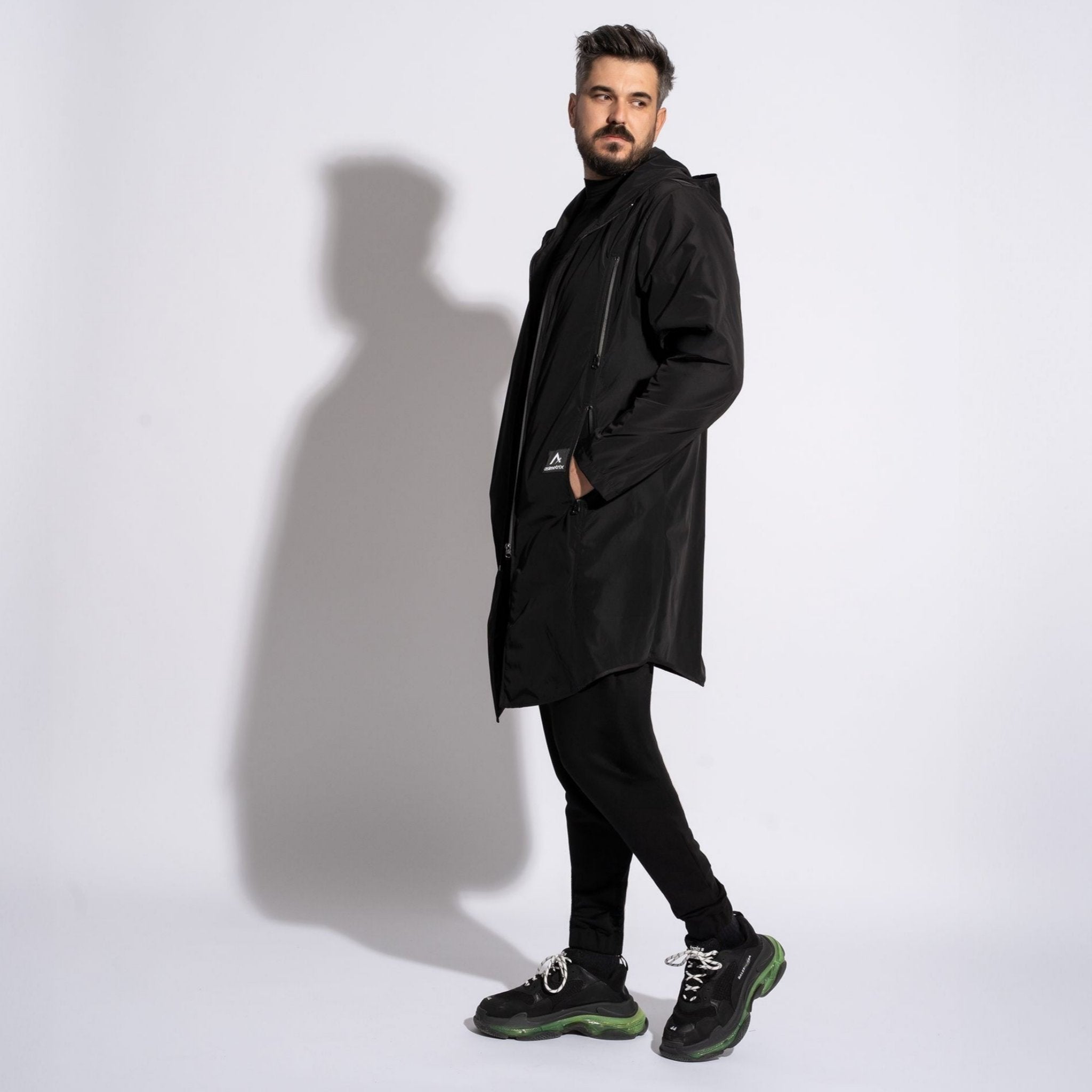 parka barbateasca neagra din fas impermeabil cu fermoare impermeabile