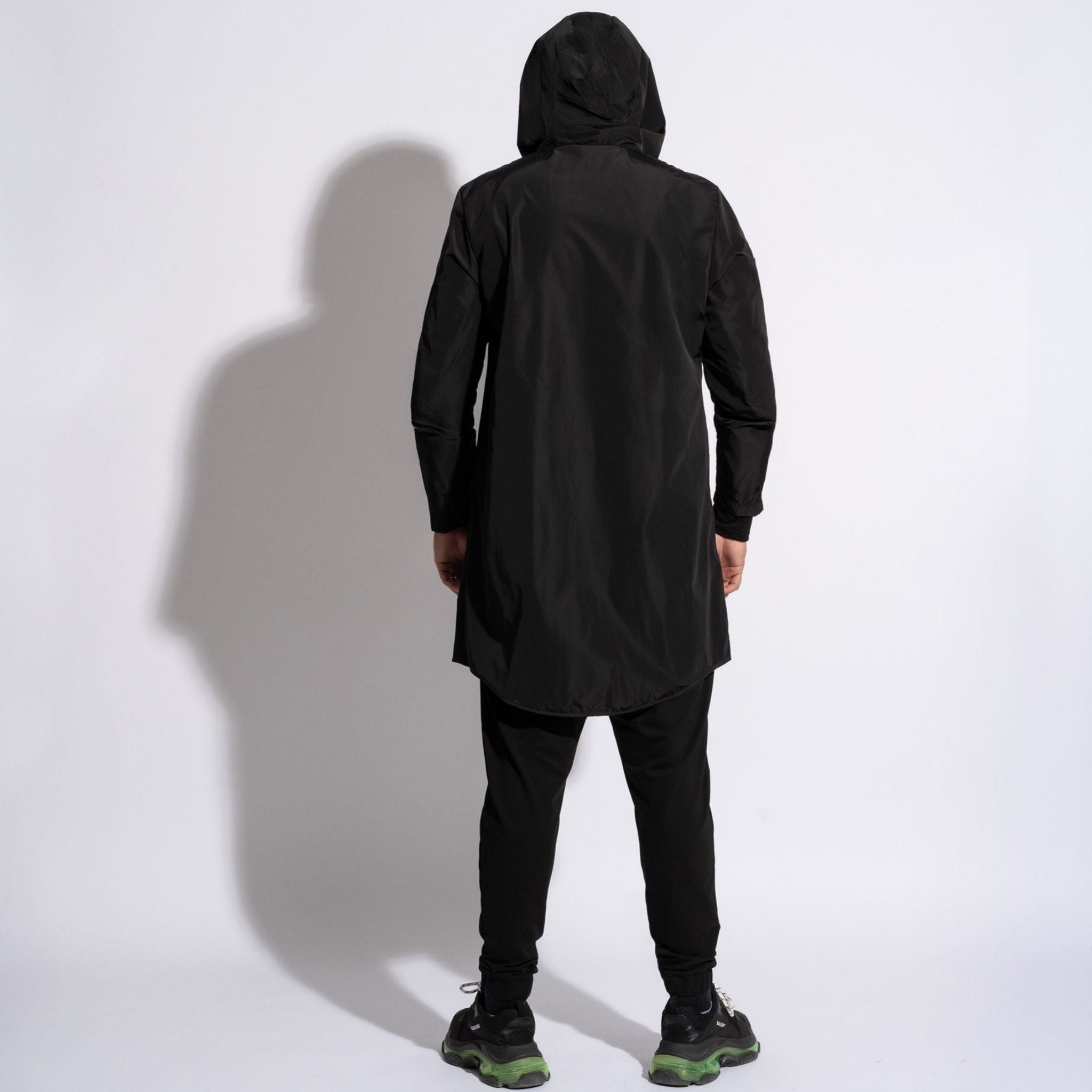 parka barbateasca neagra din fas impermeabil cu fermoare impermeabile