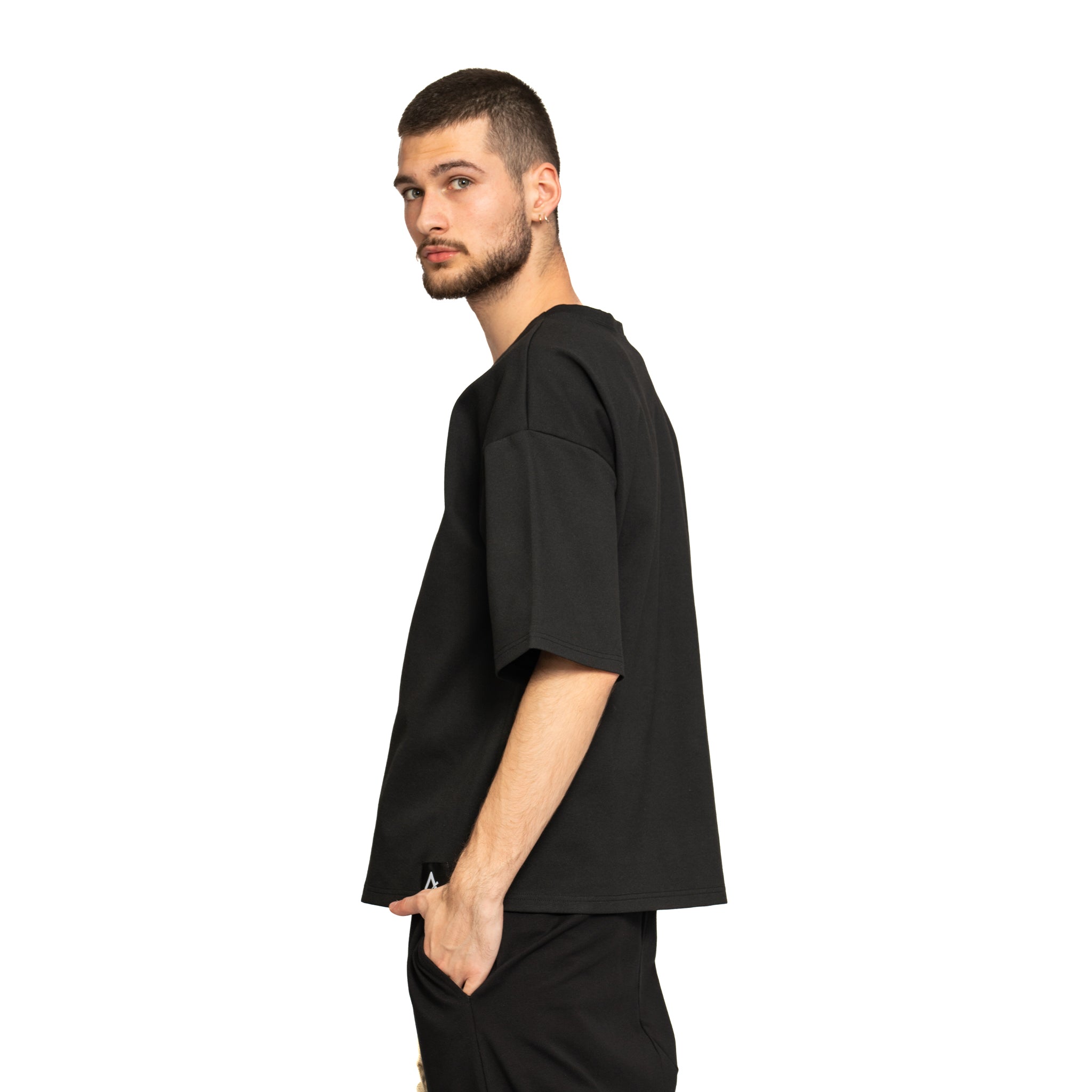 vagabond reflectss asimetrix Bluza neagra supradimensionata cu maneca larga pana la cot