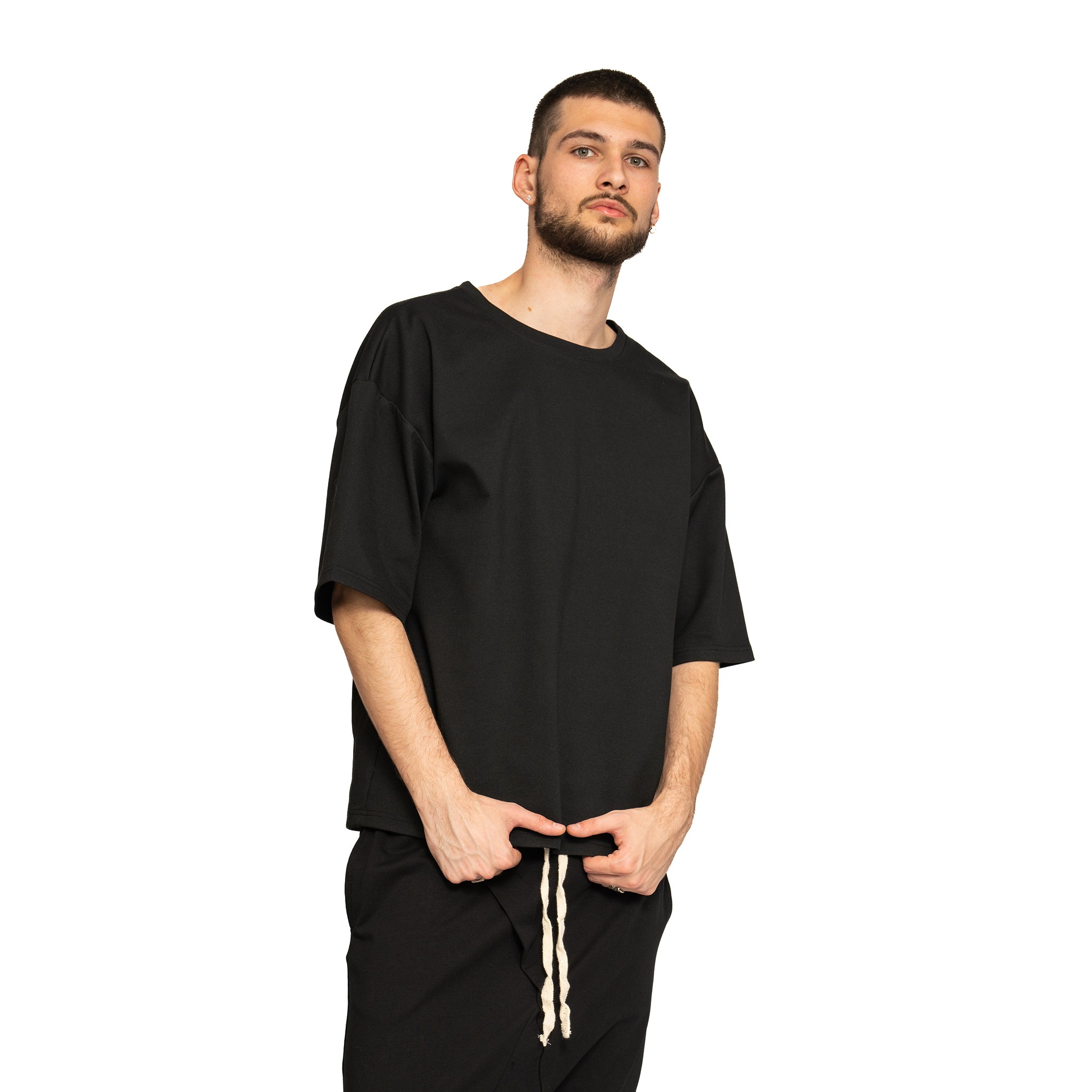 vagabond reflectss asimetrix Bluza neagra supradimensionata cu maneca larga pana la cot