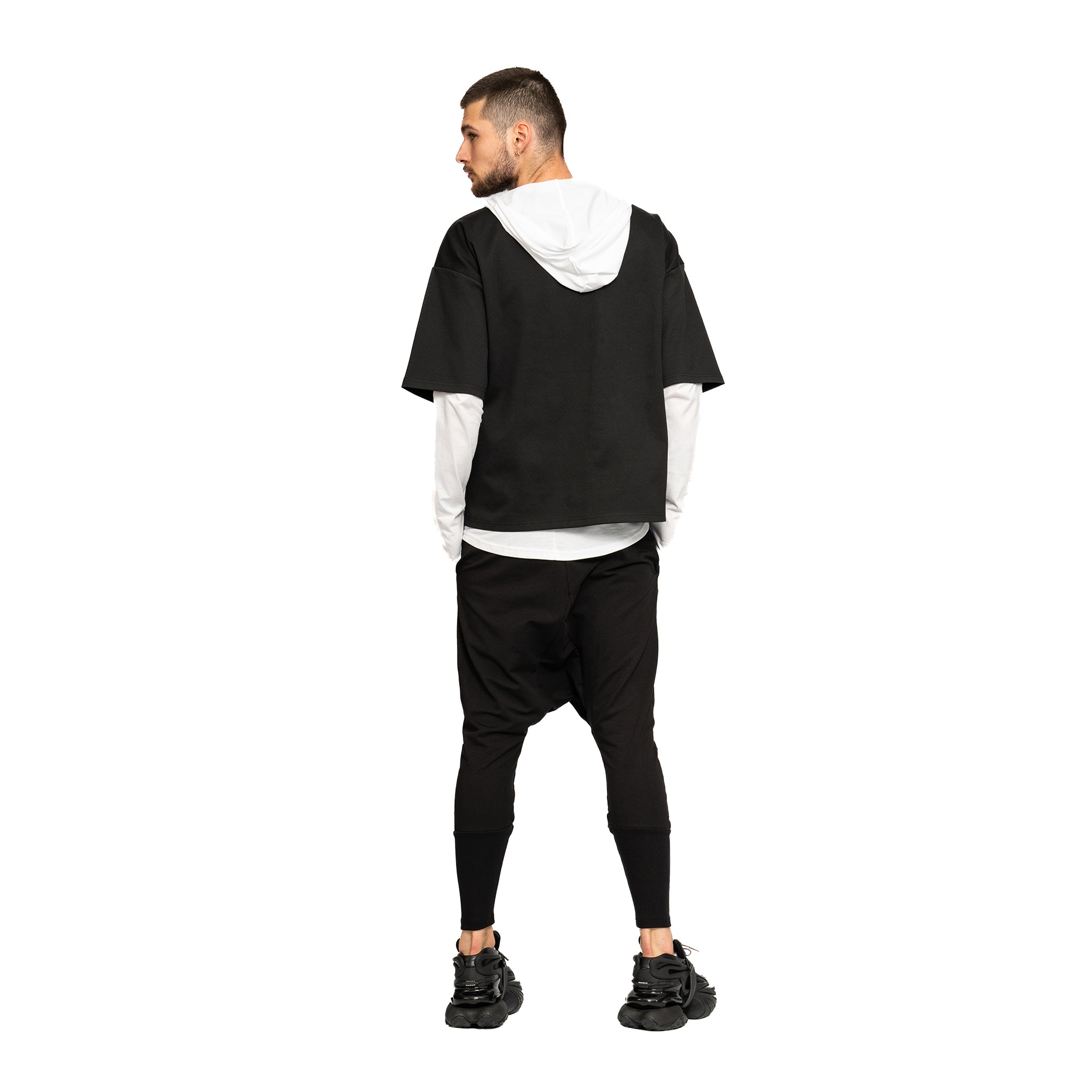 Bluza neagra supradimensionata cu maneca larga pana la cot TN27