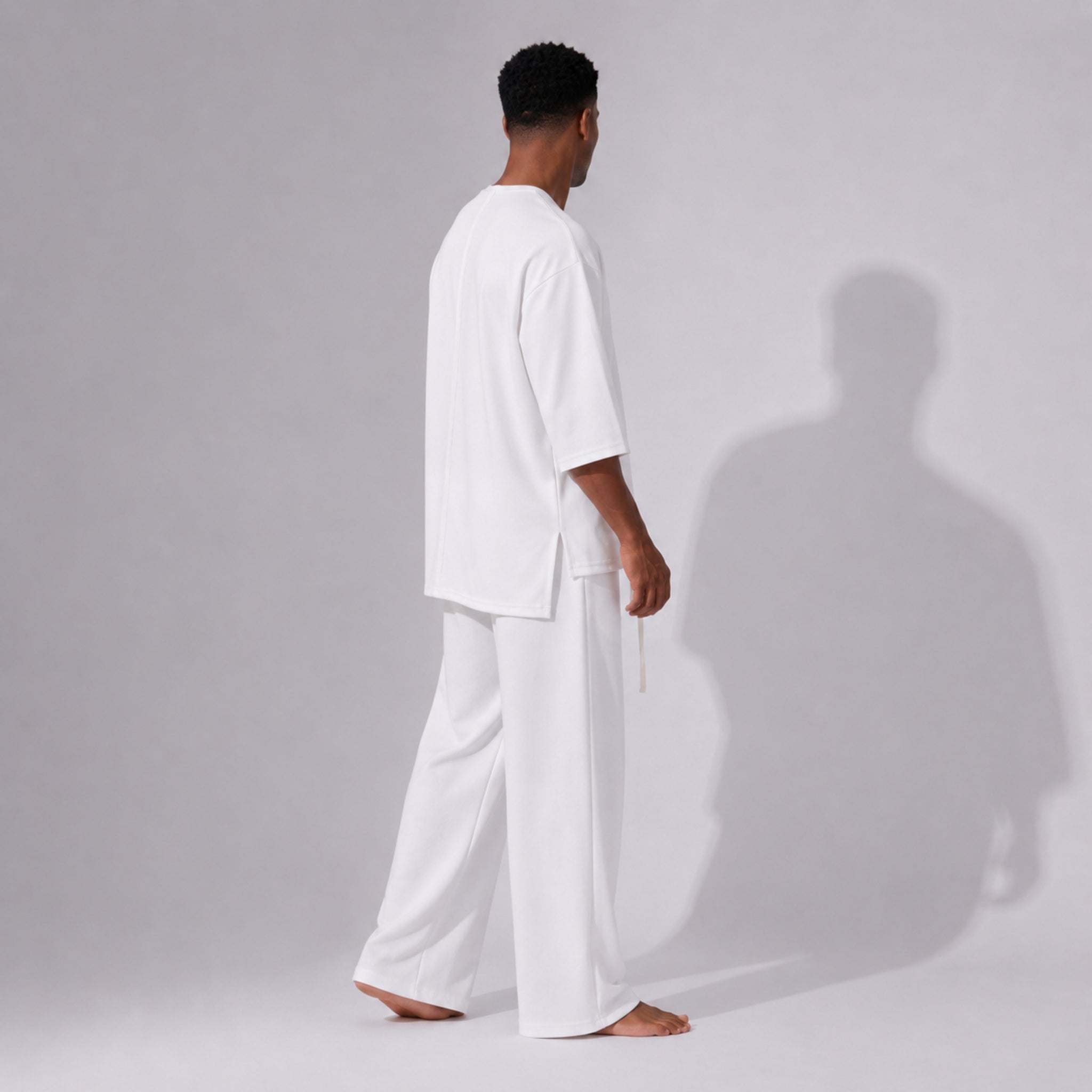 Pantaloni Bărbați Oversized Albi din Bumbac 100% – Croi Drept și Larg