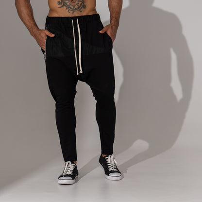 Pantaloni barbatesti conici cu tur si buzunar triunghiular din fas