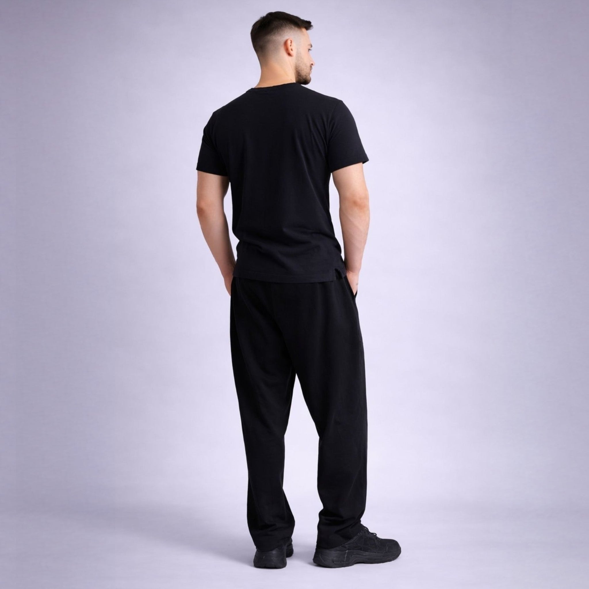 Tricou basic negru din bumbac