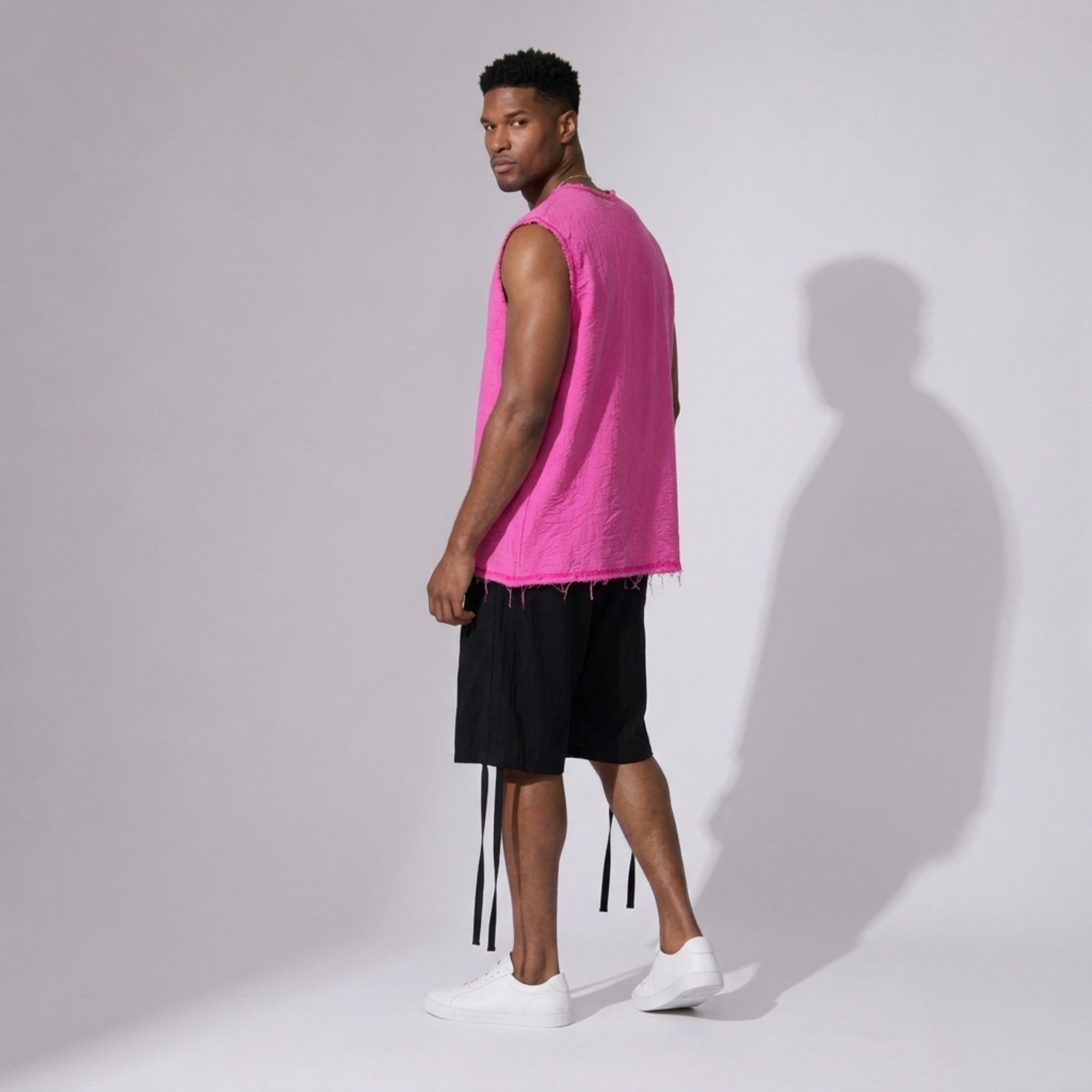 Bluză oversized bărbați din in fucsia fără mâneci, cu tivuri raw