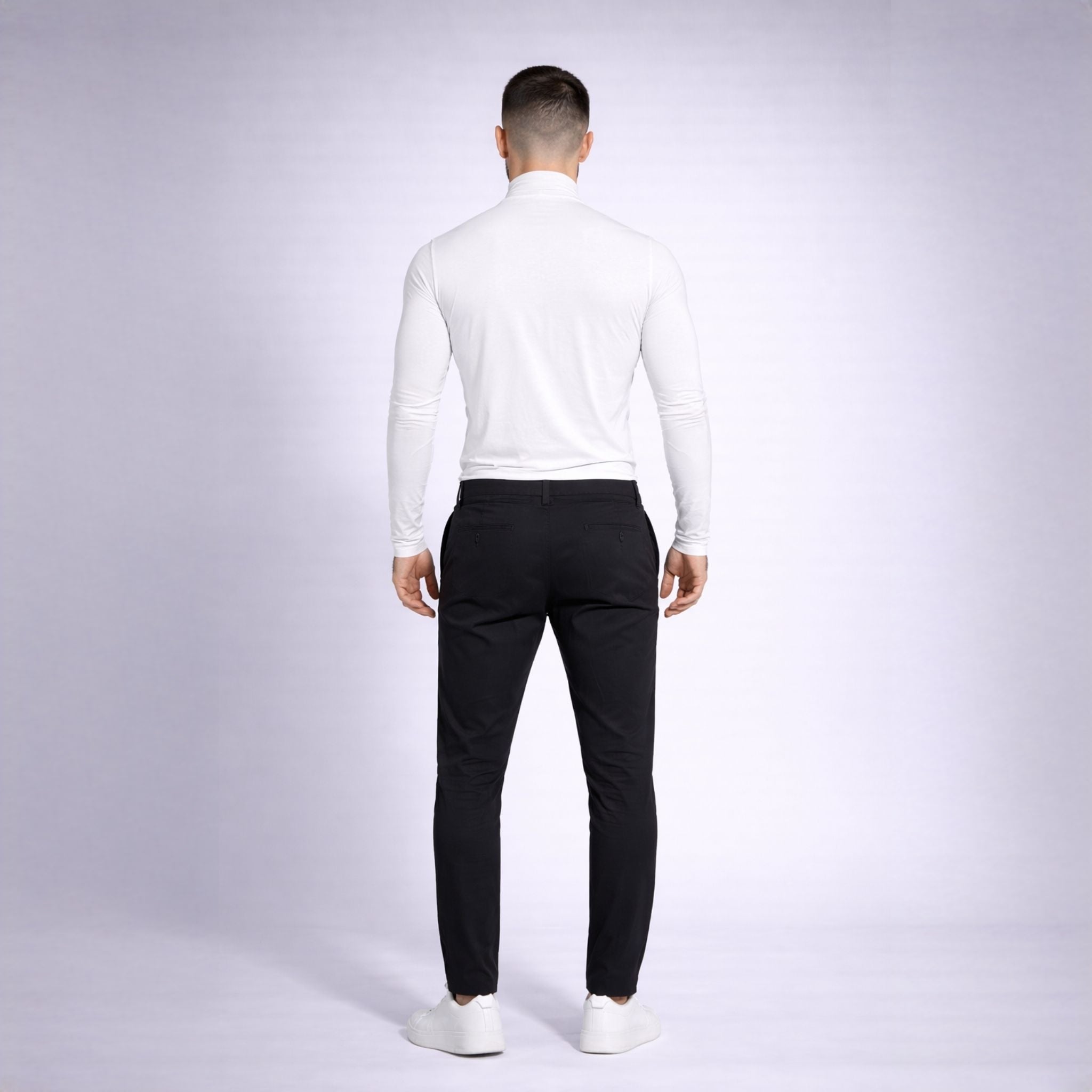 Helancă bărbătească albă – Stil clasic și confort premium