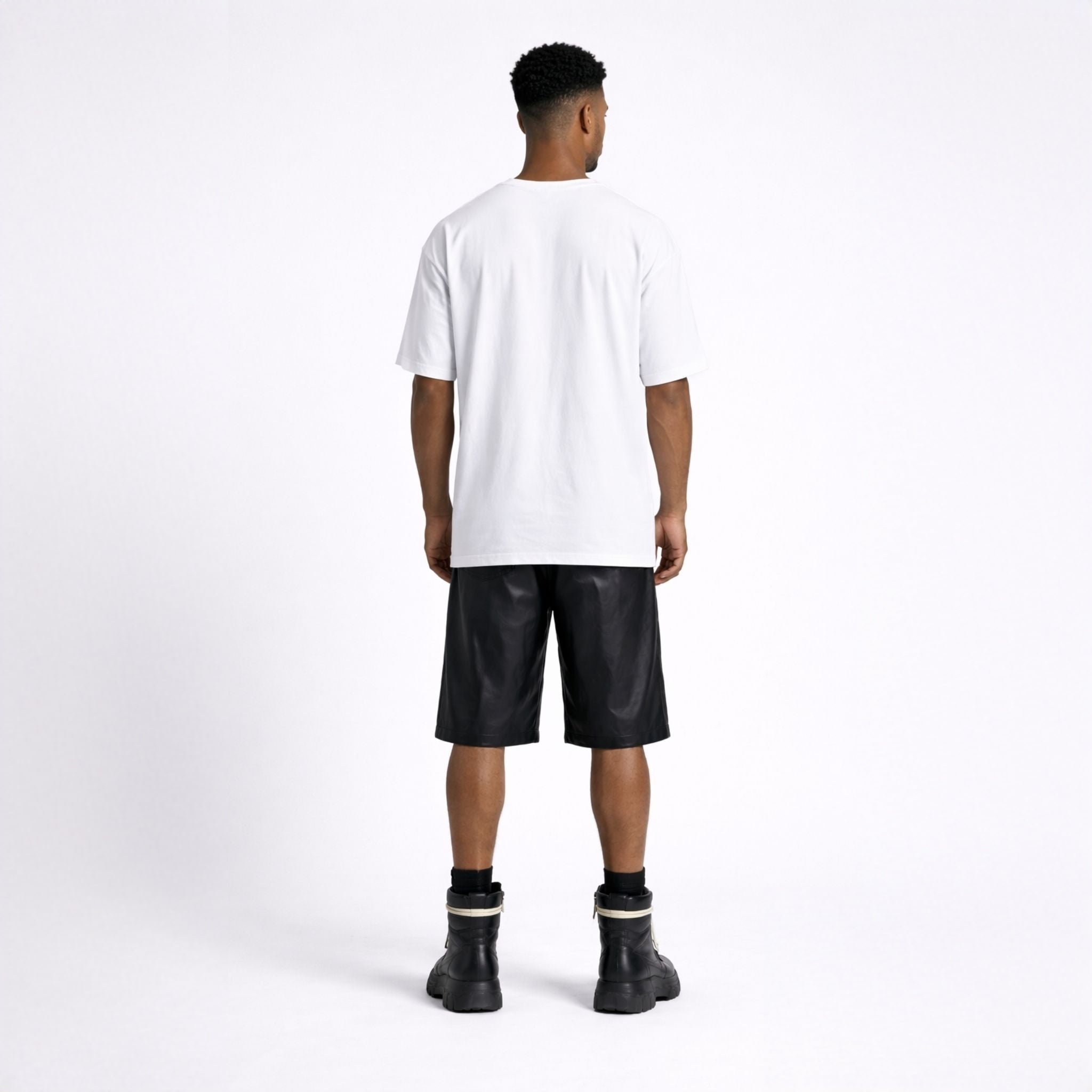 Pantaloni scurți bărbătești negru din piele ecologică – Asimetrix