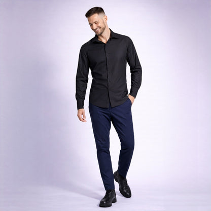 Pantaloni bărbătești bleumarin conici – Stil modern și croială slim