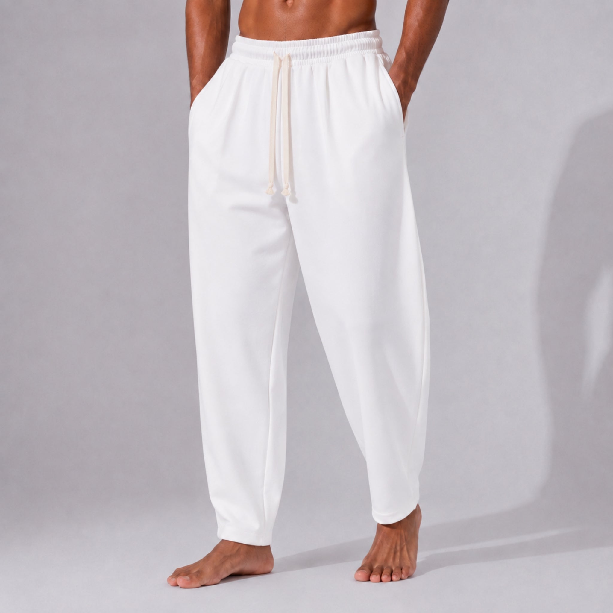 Pantaloni trening bărbați conici tip balon – design oversized, alb