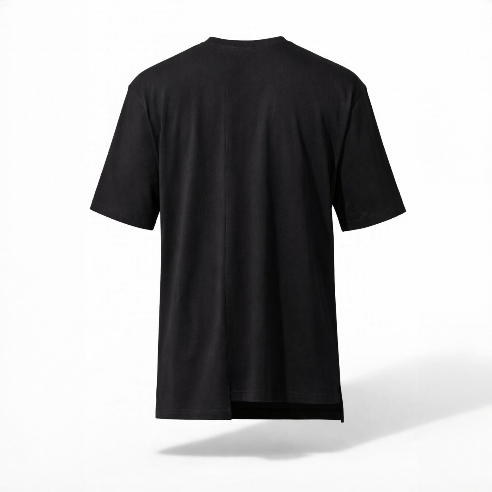 Tricou negru supradimensionat, asimetric cu buzunar din plasa