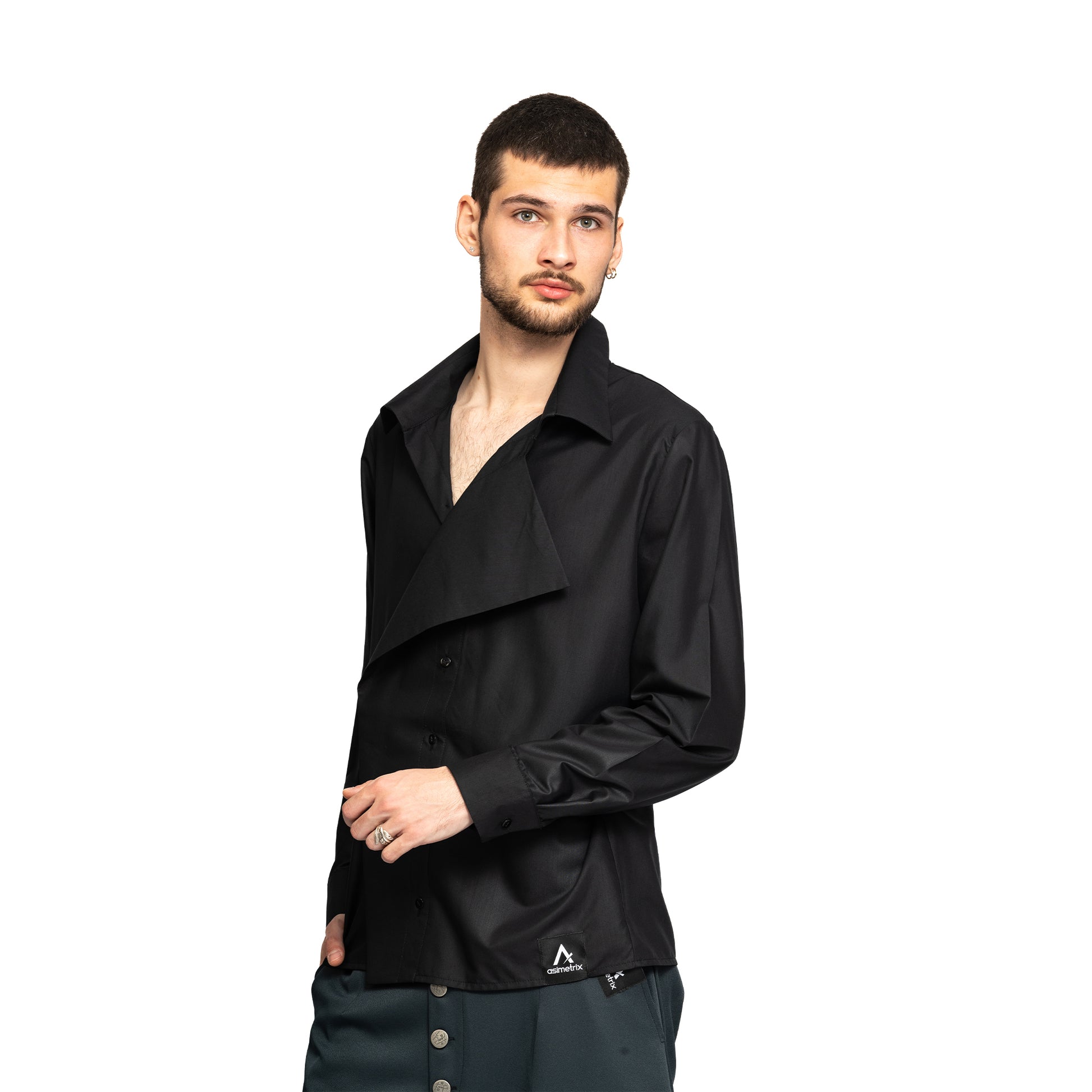 vagabond reflectss asimetrix camasa barbati barbateasca neagra cu fata suprapusa
