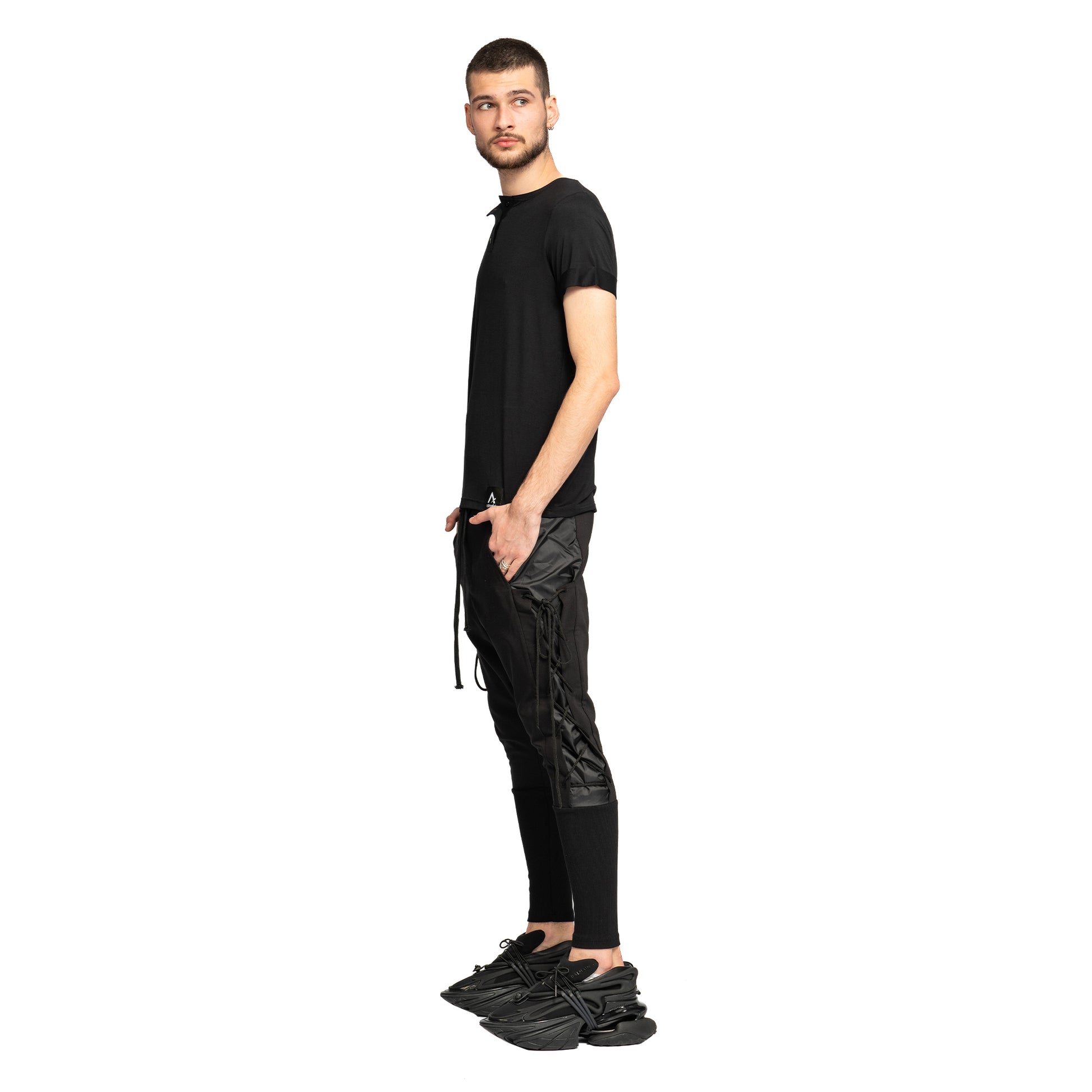 vagabond reflectss pantaloni negri cu tur snururi laterale fas aplicat pe lateral mulat pe gamba