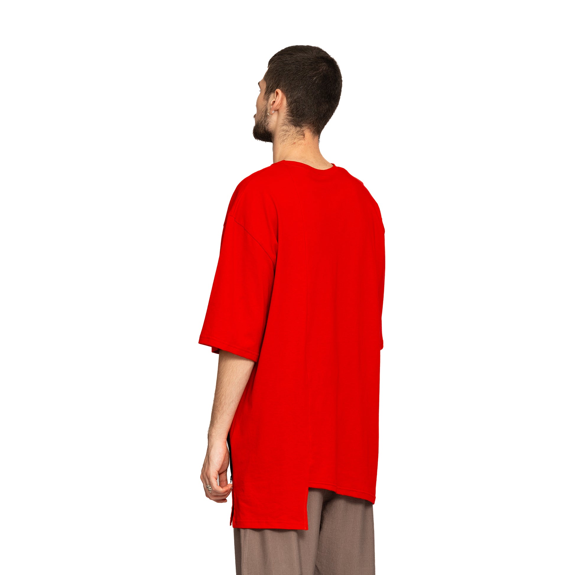 Tricou rosu supradimensionat asimetric cu buzunar din plasa